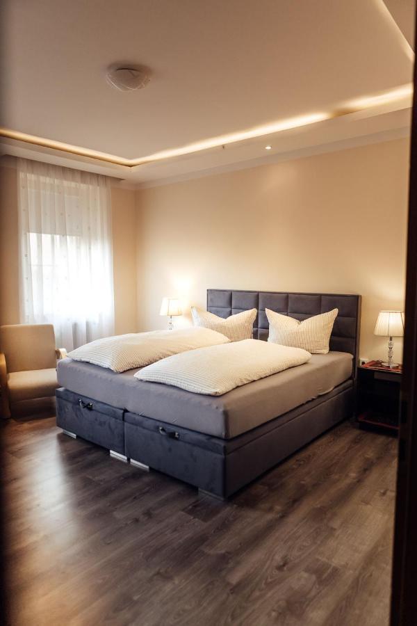 Und Restaurant Peking Hotel